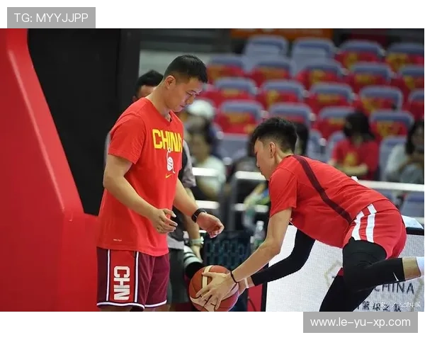 解析赵睿全能后卫表现:关键时刻得分能力与攻防价值 解析赵睿全能后卫表现:关键时刻得分能力与攻防价值